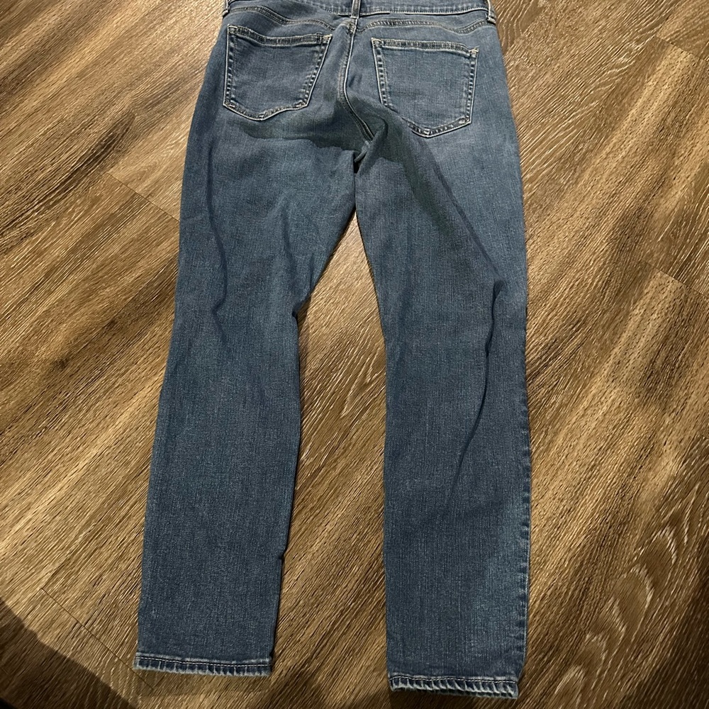 Gap Jeans - Picture 2 of 4